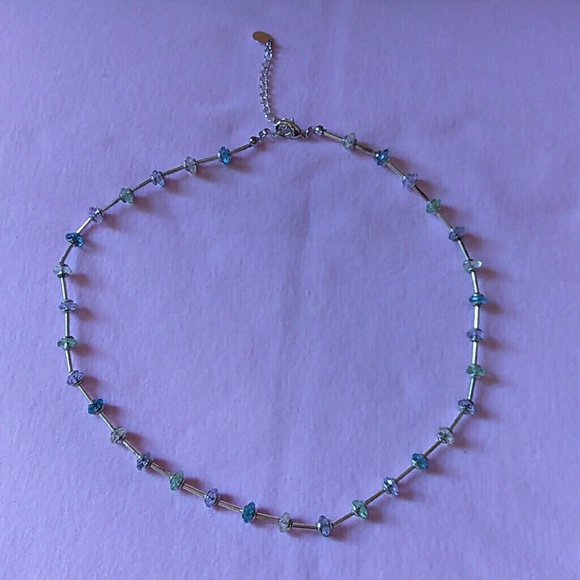 GARGANTUAN SILVER BLUE & TRANSPARENT STONS. - Picture 3 of 6